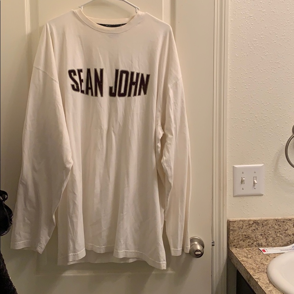 Sean John long sleeve Tee